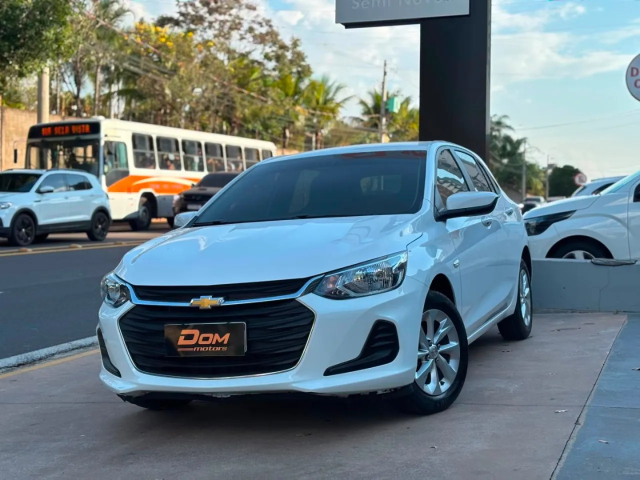 CHEVROLET Onix Hatch
