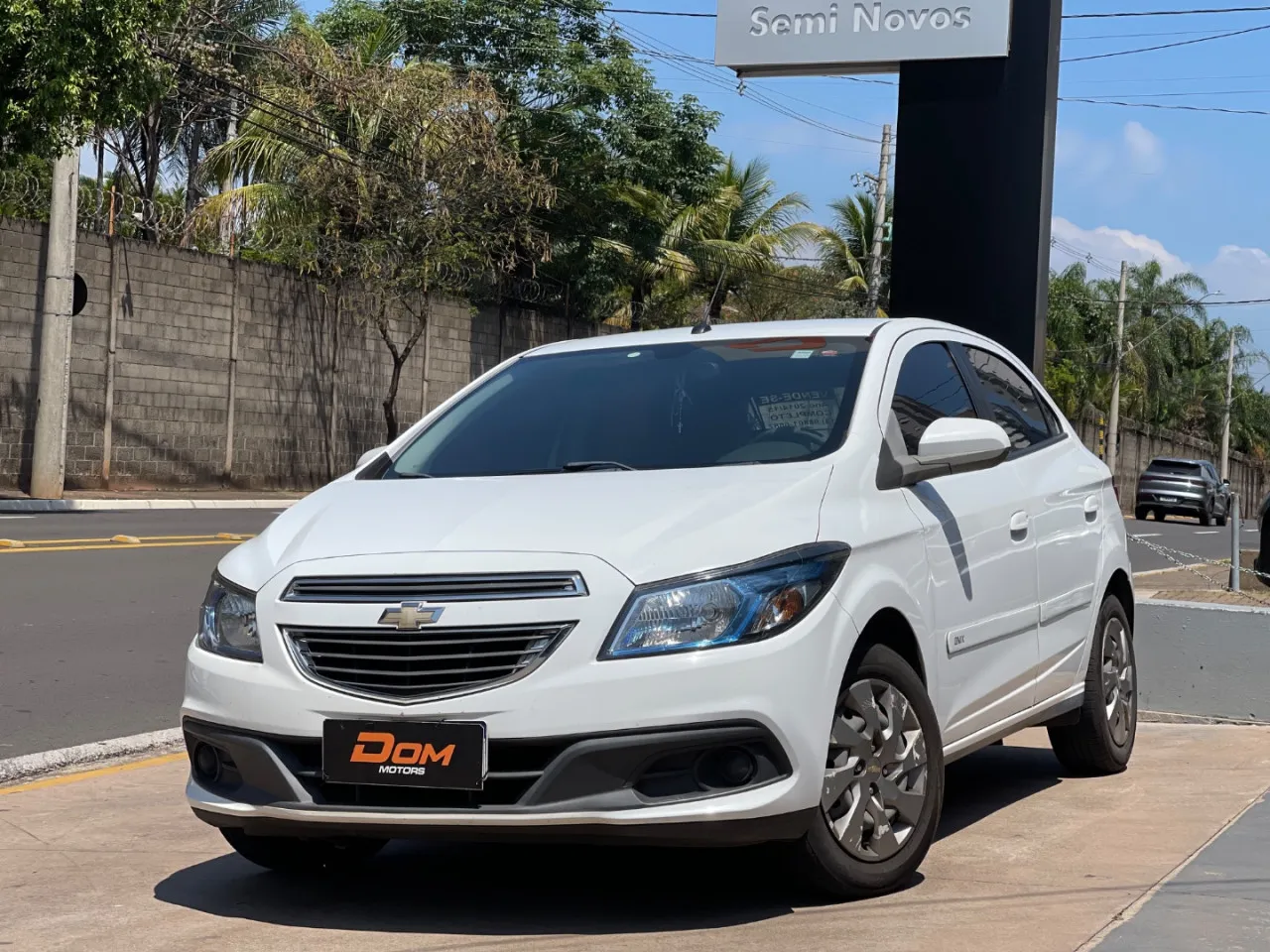 CHEVROLET Onix Hatch