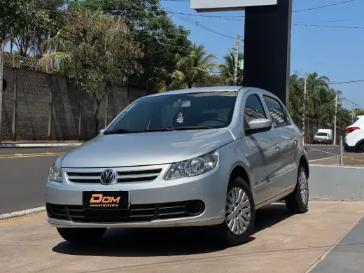 VOLKSWAGEN Gol